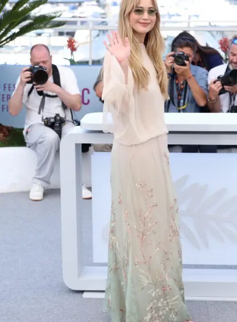 Jennifer Lawrence – ‘Die, My Love’ Photocall at the 78th Cannes Film Festival 05-18-25