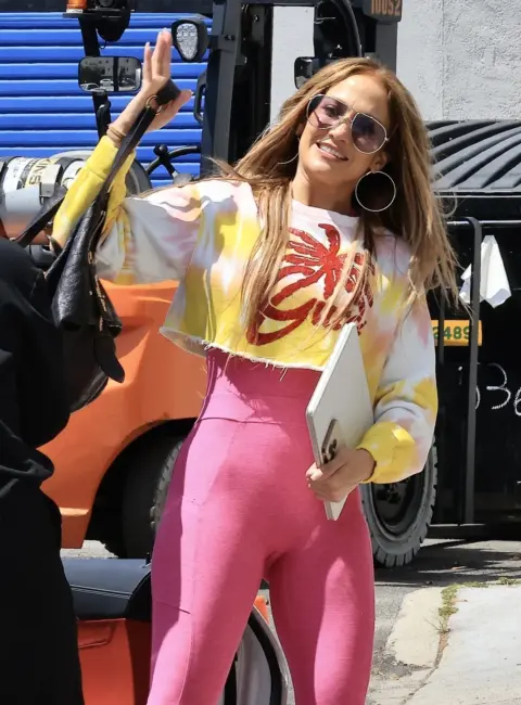 Jennifer Lopez Radiates Positivity as She Steps Into a Studio in Los Angeles 06-12-25