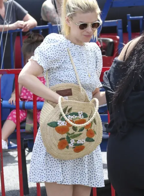 Kate Mara’s Coffee Run at Studio City Farmers Market 06-01-25