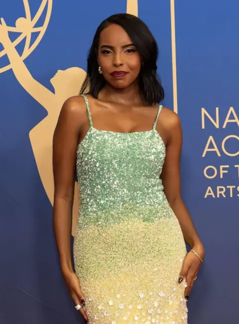 Mona Kosar Abdi – 52nd Daytime Emmy Awards in Pasadena, California 10-17-2025